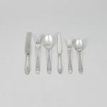 492384 Cutlery set